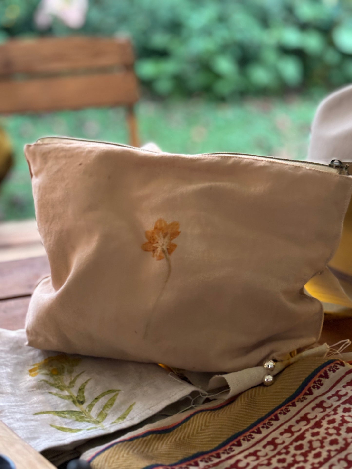 Bolsa de teñido natural y eco print - grande