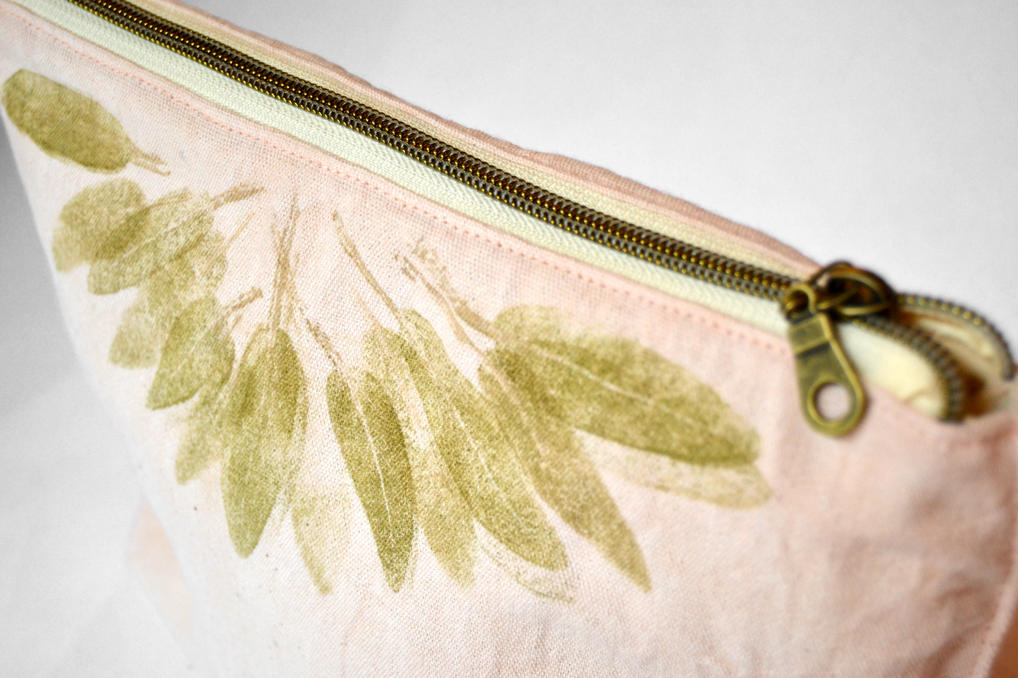 Bolsa de teñido natural y eco print - grande